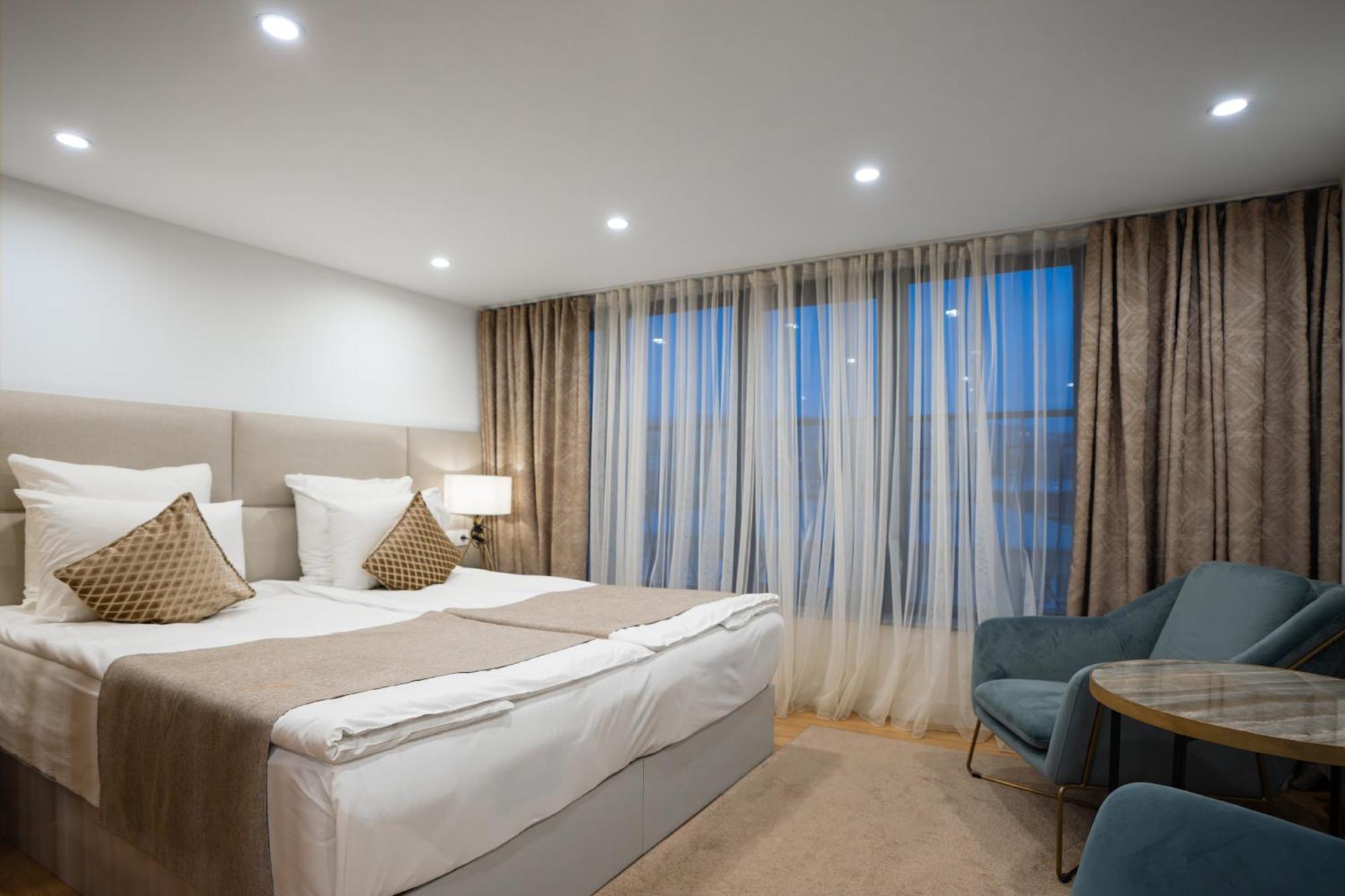 Ris Opera Apartments Yerevan Bagian luar foto