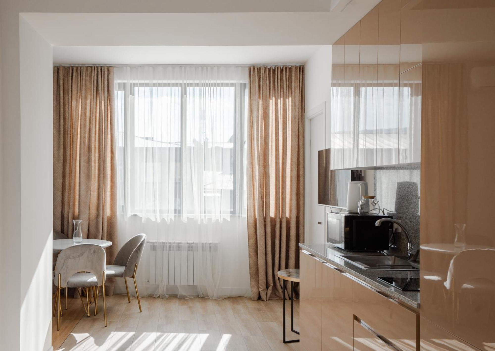Ris Opera Apartments Yerevan Bagian luar foto