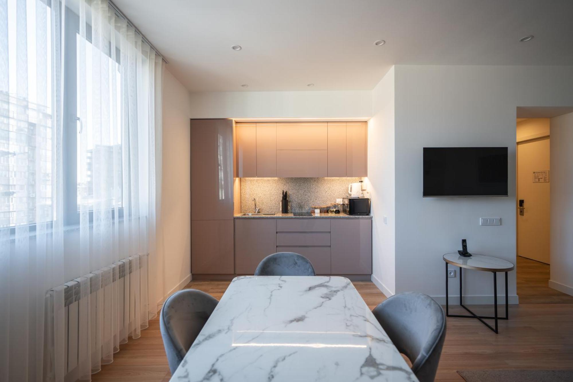 Ris Opera Apartments Yerevan Bagian luar foto