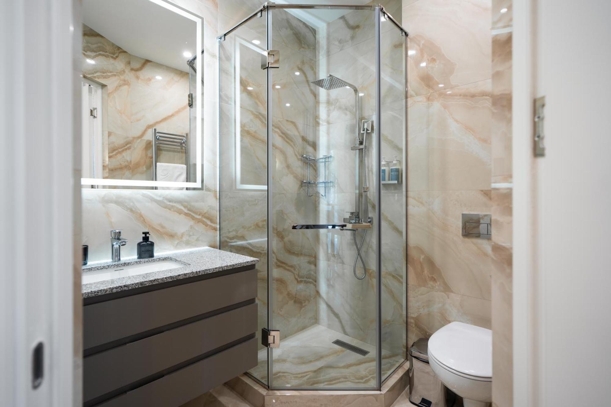 Ris Opera Apartments Yerevan Bagian luar foto